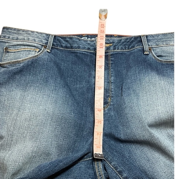 EDDIE BAUER Cotton Blend Slightly Curvy Boot Cut 5 Pocket Jeans US Sz 18 - Picture 7 of 11